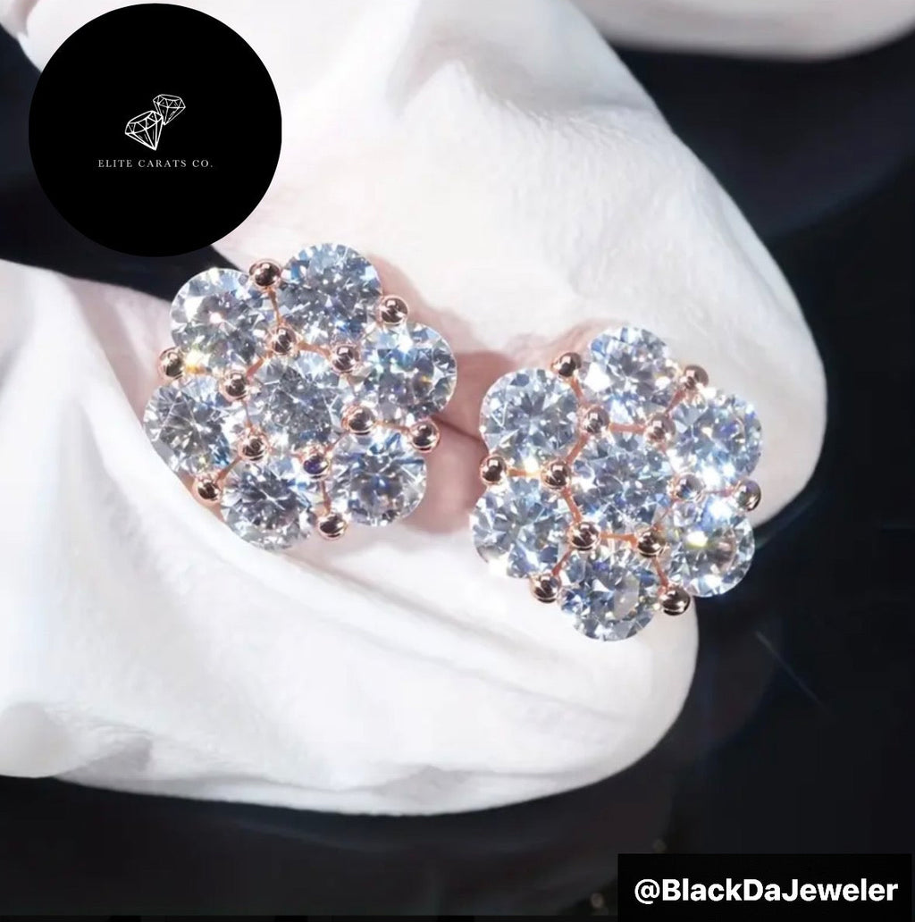 4.2 cts Vvs1 Moissanite Screwbacks