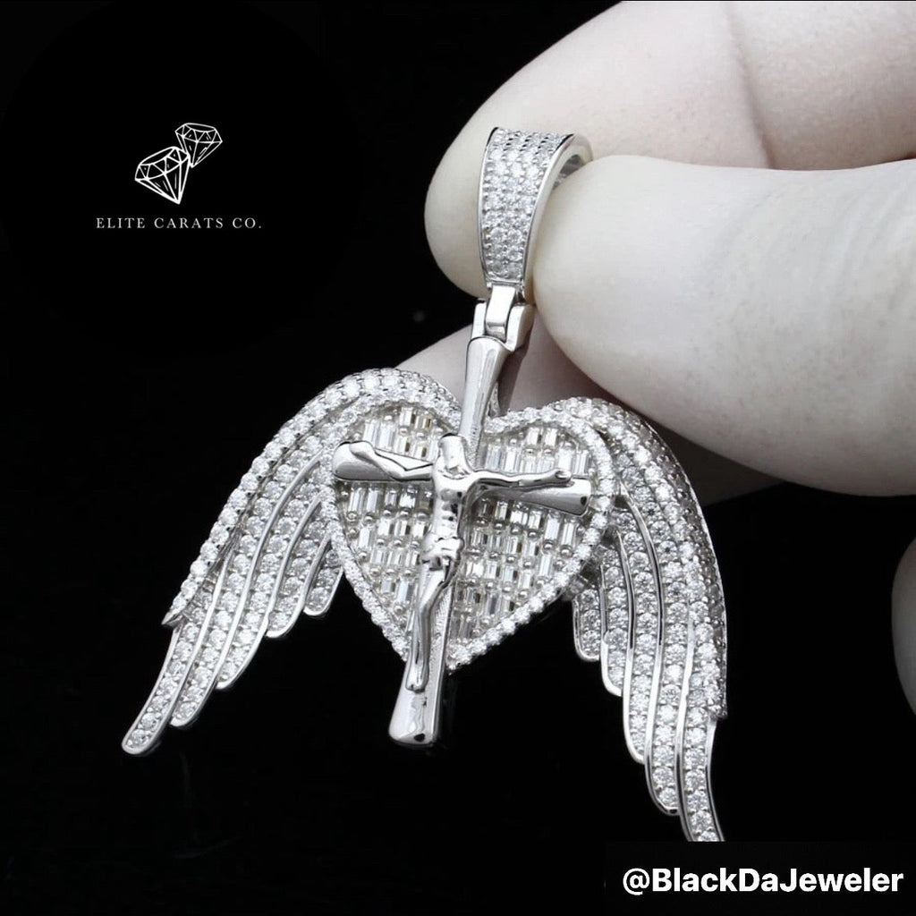 Vvs Moissanite Angel Wings Heart