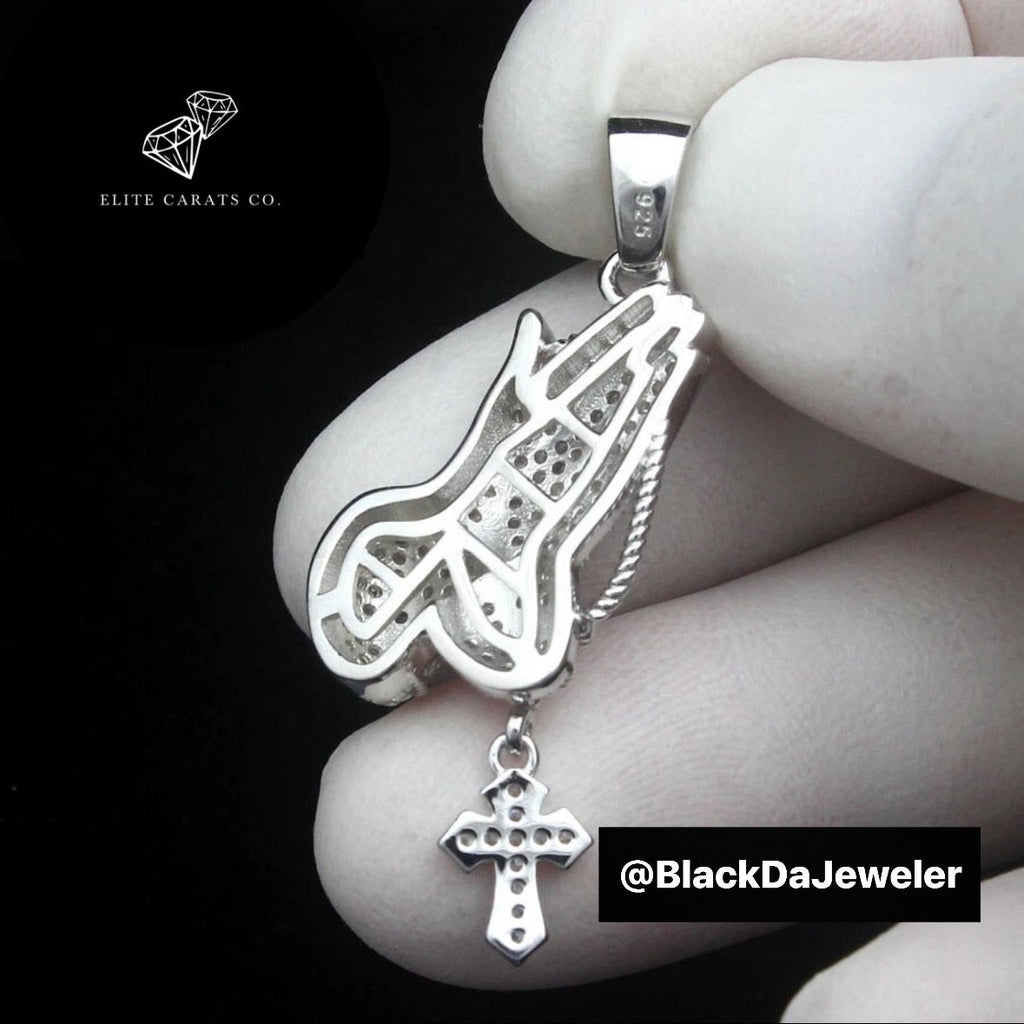 Vvs Moissanite Praying Hands