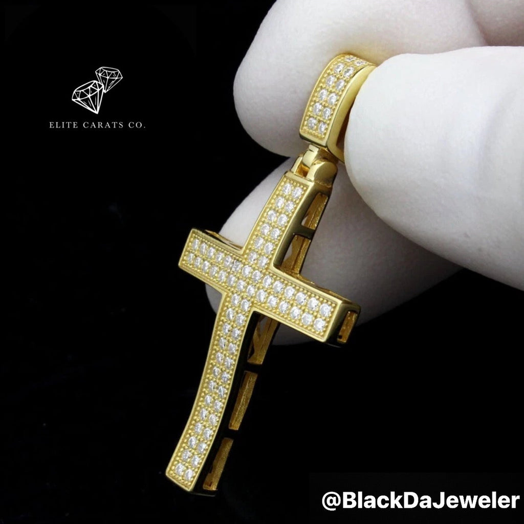 Vvs Moissanite Wavy Cross