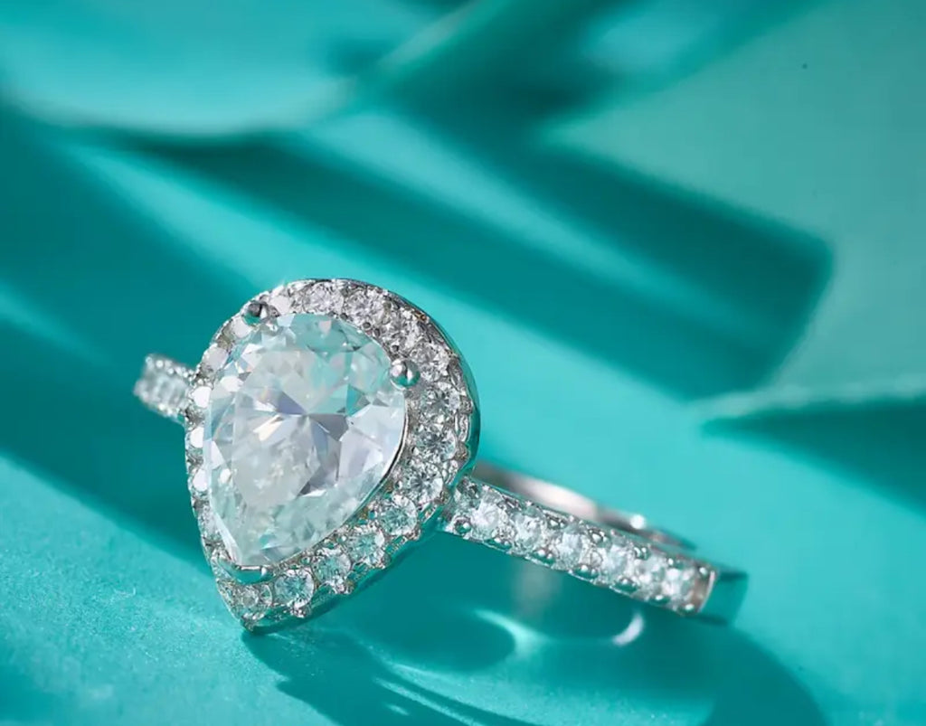 Vvs Moissanite Oval Ring