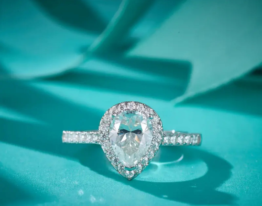 Vvs Moissanite Oval Ring