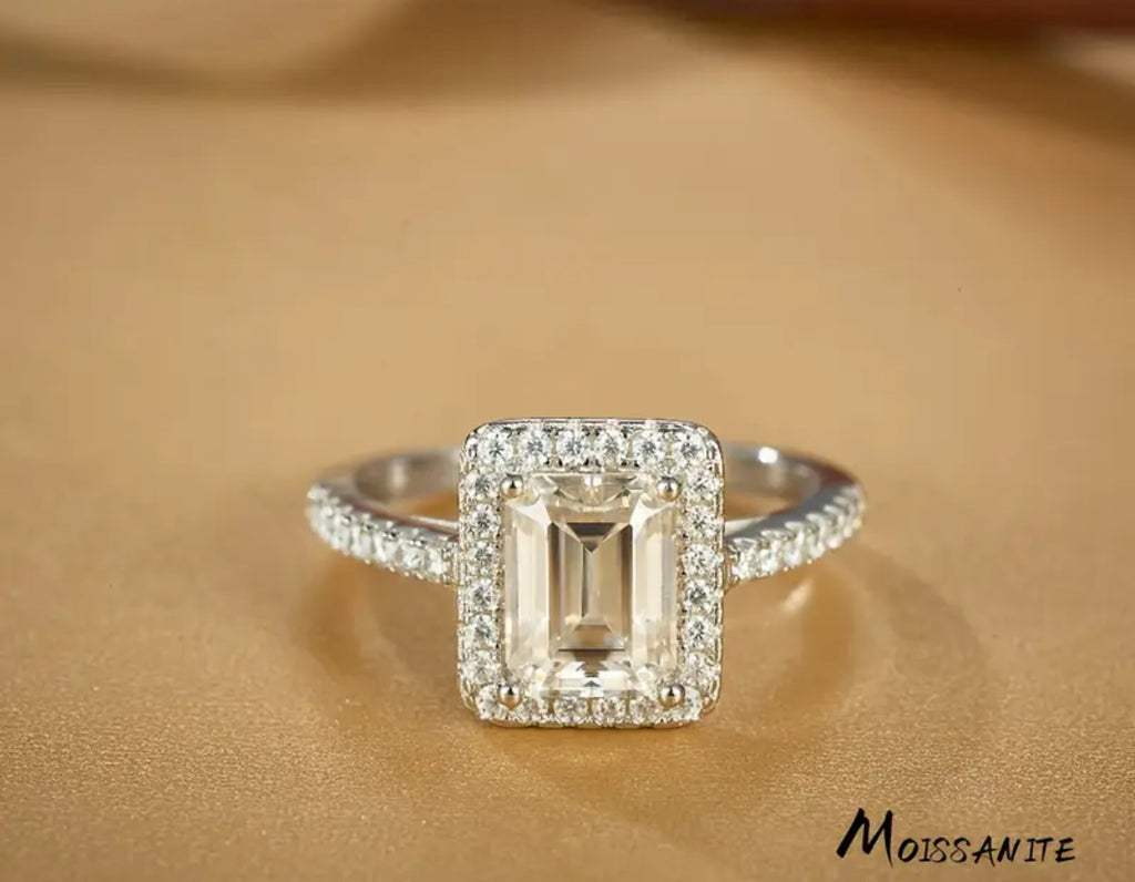 Vvs Moissanite Baguette Ring