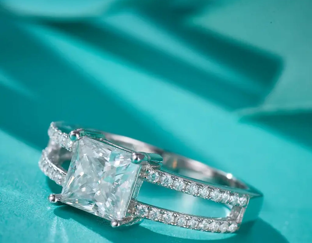 Vvs Moissanite Double Layer Engagement Ring