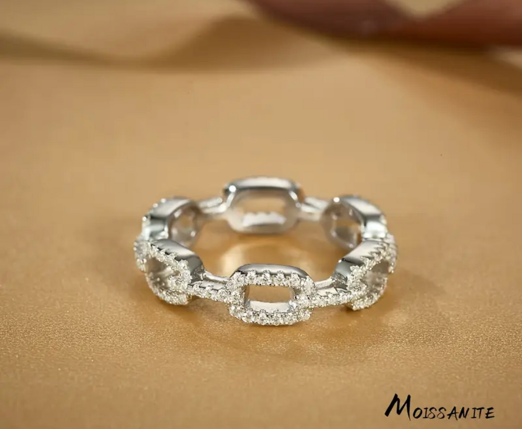 Vvs Moissanite Chain Ring