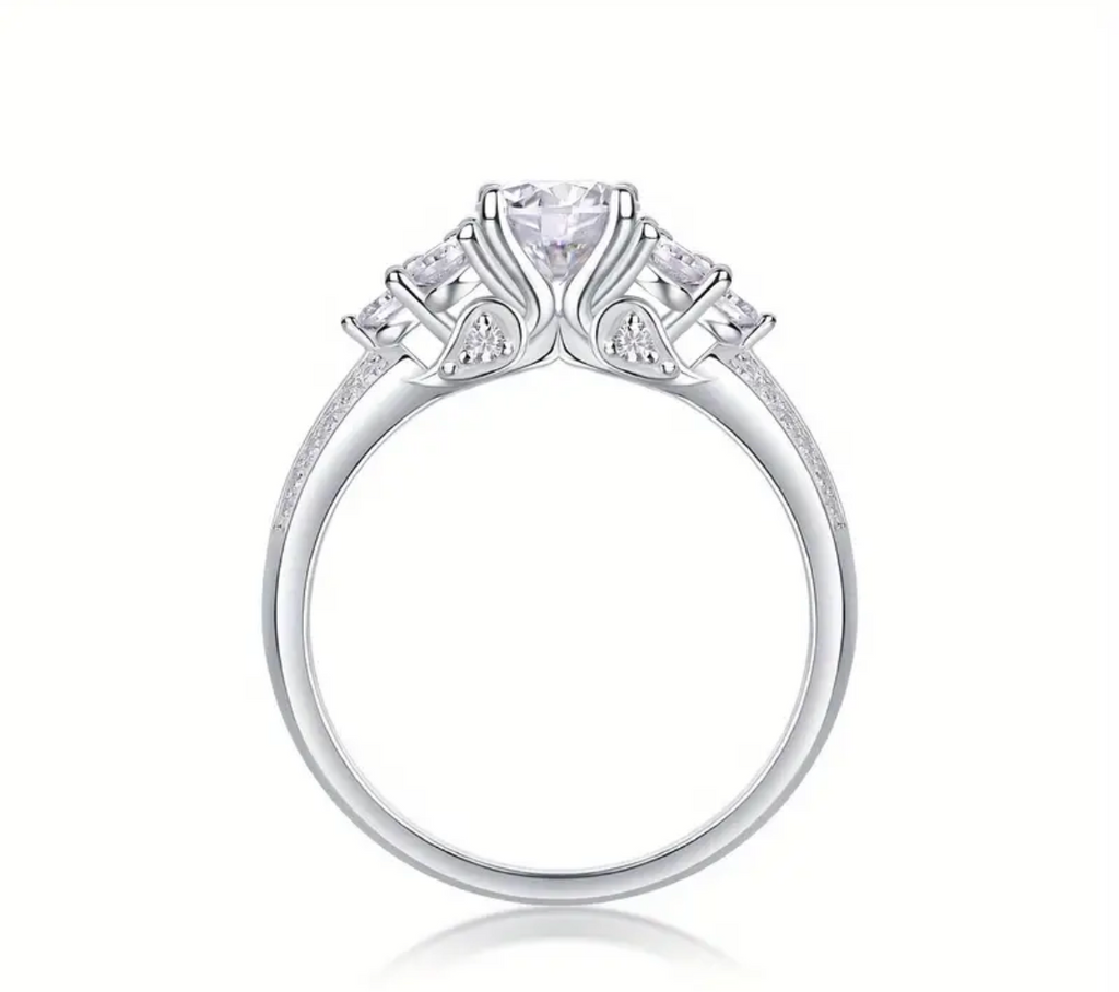 Vvs Moissanite Ring