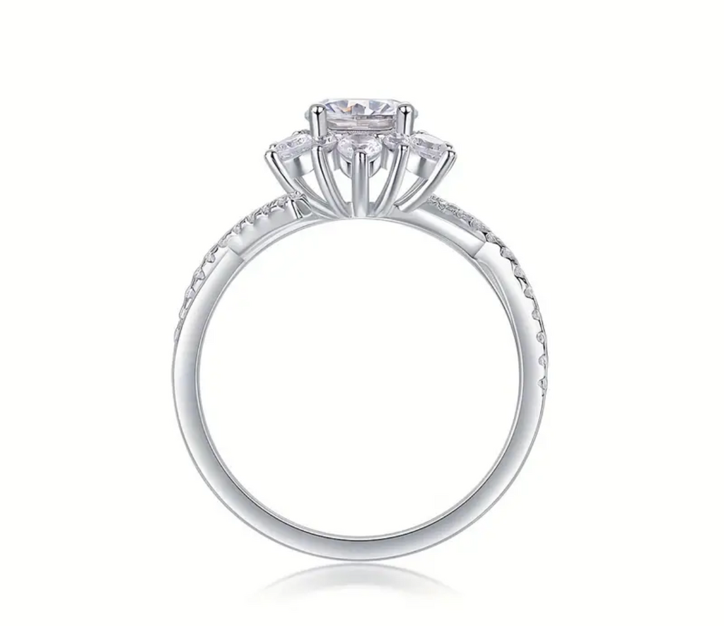 Vvs Moissanite Ring