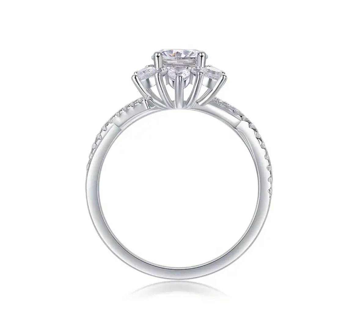 Vvs Moissanite Ring