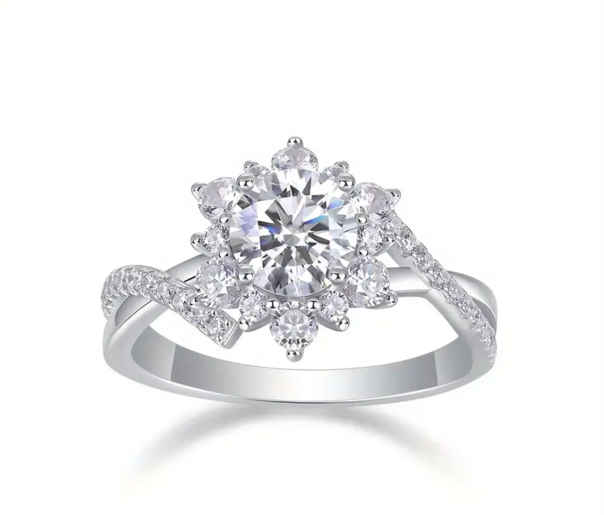 Vvs Moissanite Ring