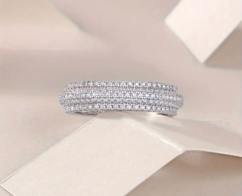 Vvs Moissanite 4 Row Wedding Band