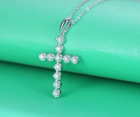 Vvs 2mm Moissanite Cross